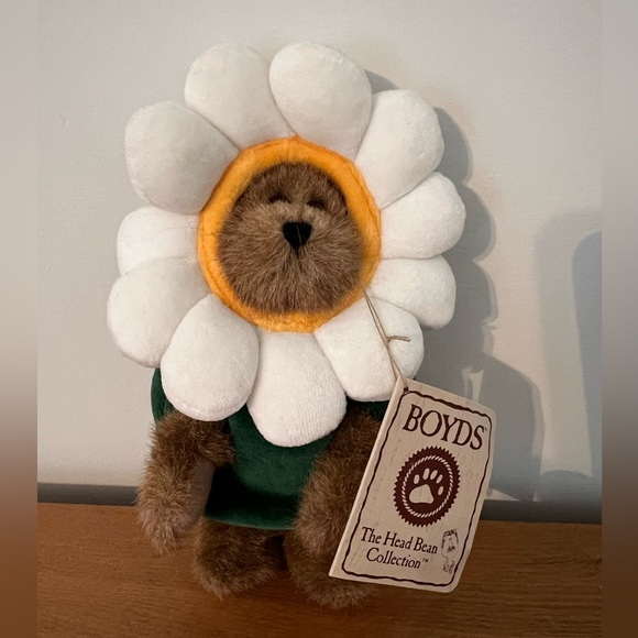 Boyd’s Bears Petals Daisy NWT - Picture 1 of 2